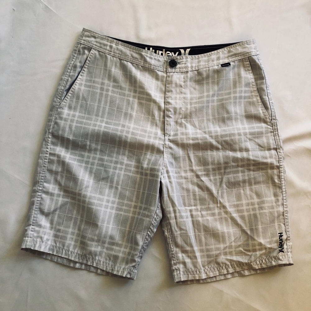 Hurley Board Shorts Size 32